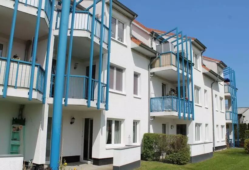 Bright Apartment In Boltenhagen Near Sea