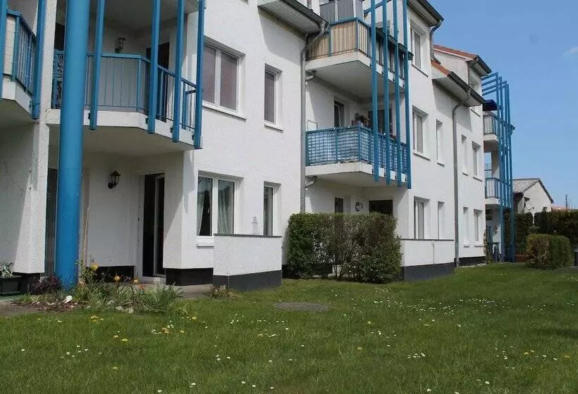 Bright Apartment In Boltenhagen Near Sea