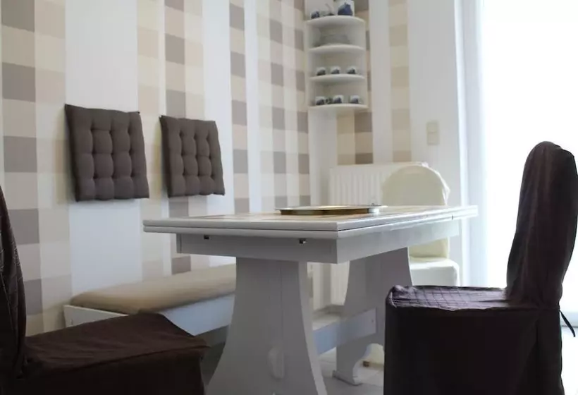 Bright Apartment In Boltenhagen Near Sea