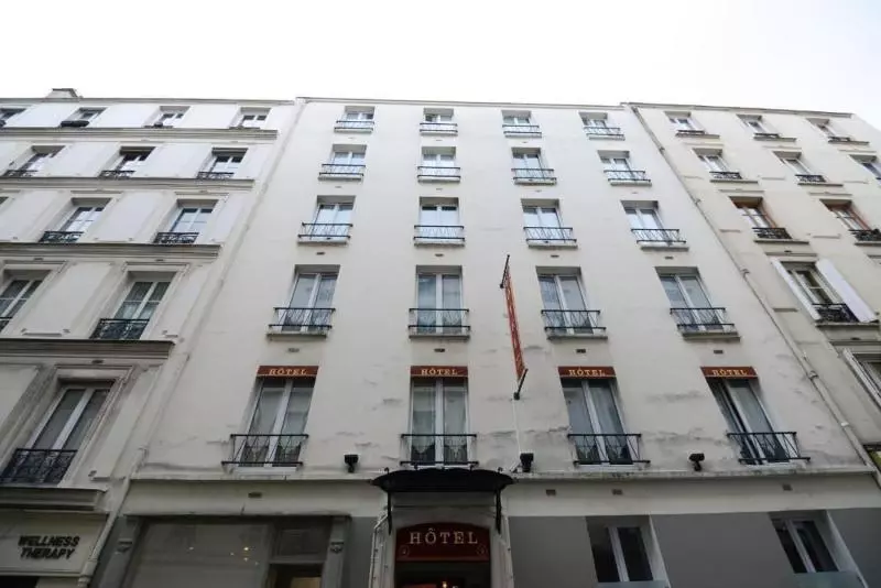 هتل Du Mont Louis