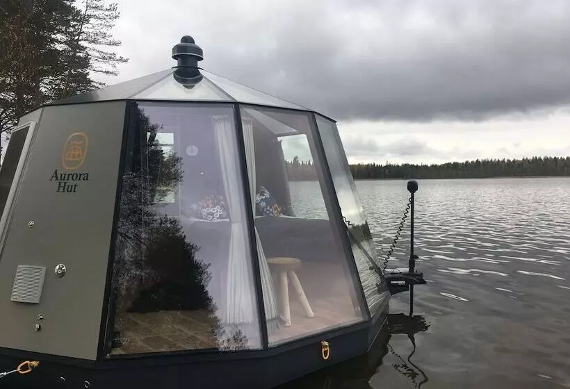 Hotelli Snowlounge Aurorahut Glasigloos Ice