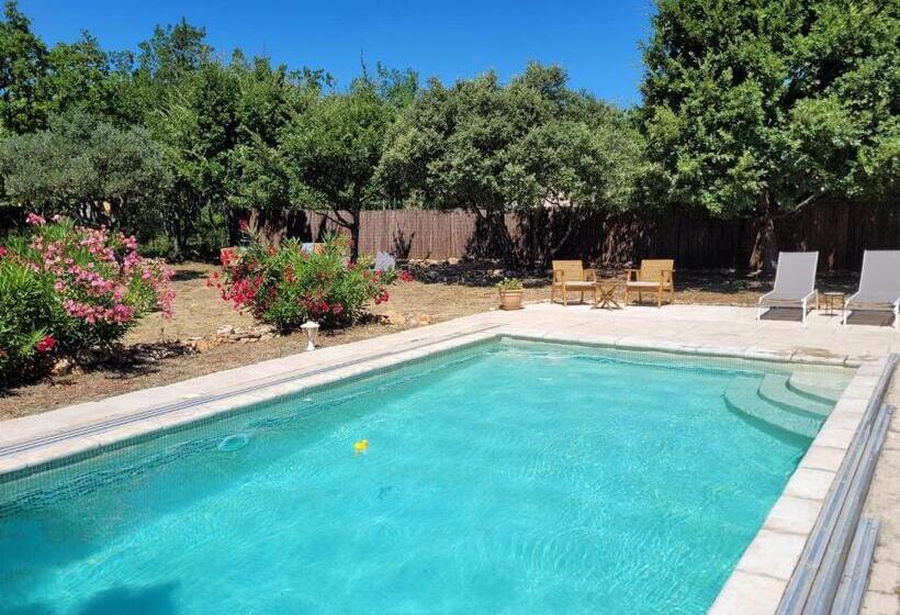 פנסיון Lou Pèbre D Aï