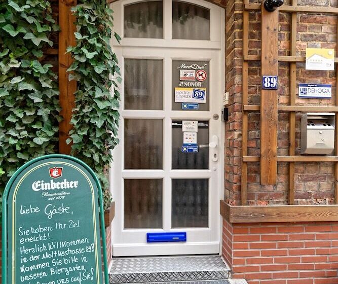 ペンション Moltkestrasse 89