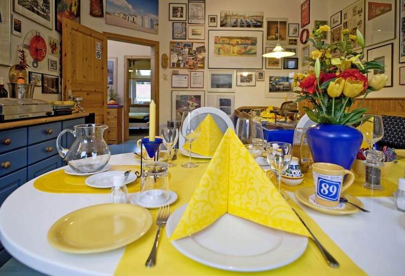 ペンション Moltkestrasse 89