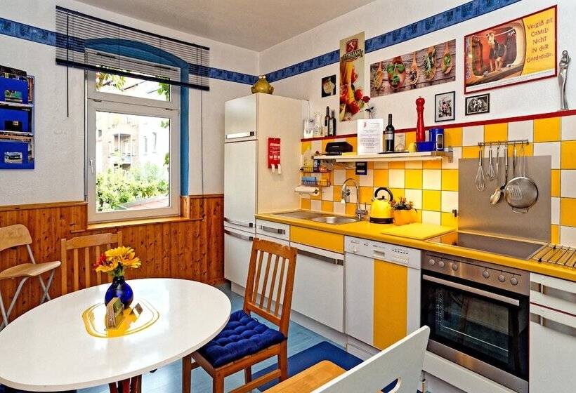 ペンション Moltkestrasse 89