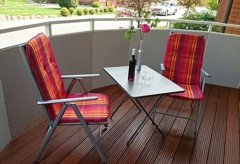 Stunning Apartment In Boltenhagen With Terrace