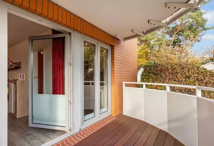 Stunning Apartment In Boltenhagen With Terrace