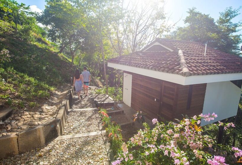 Verdad Nicaragua Beach Hotel & Retreat