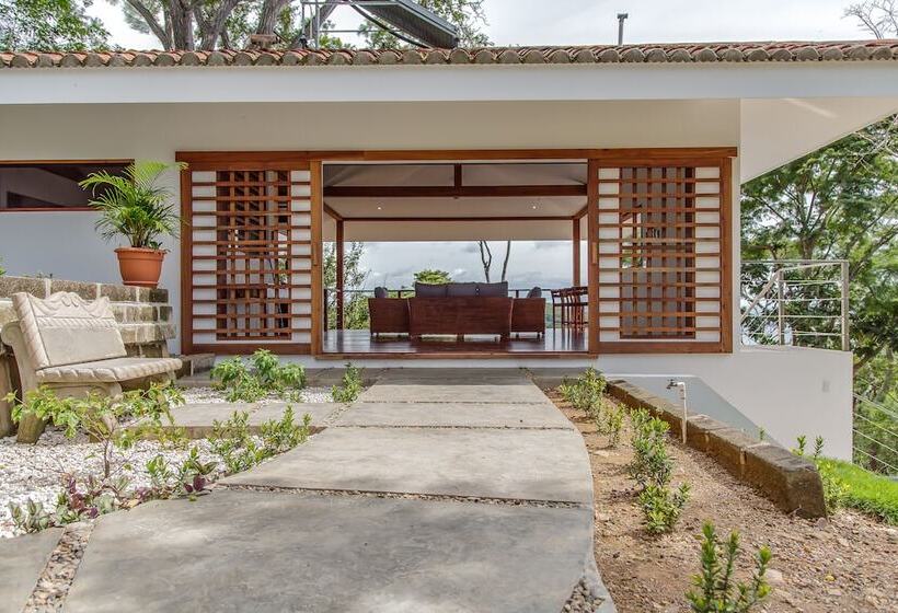 Verdad Nicaragua Beach Hotel & Retreat