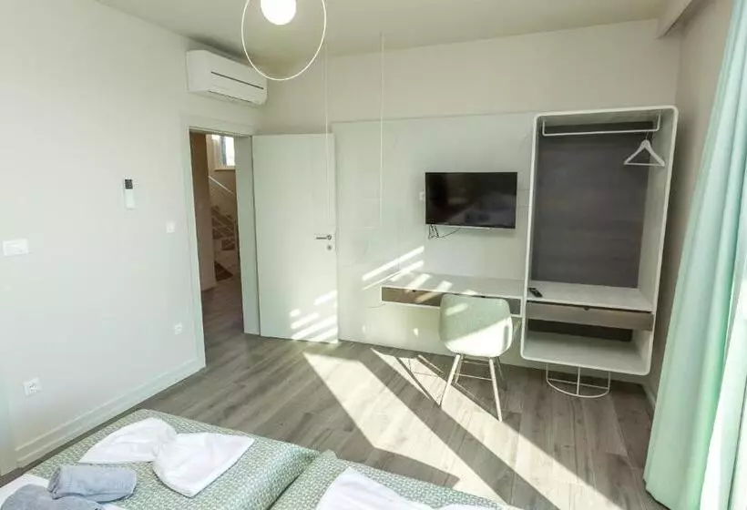 Villa Sara   Private Infinity Pool