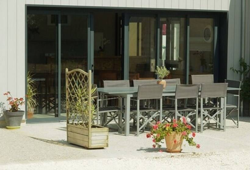 مبيت وإفطار Best Saintonge