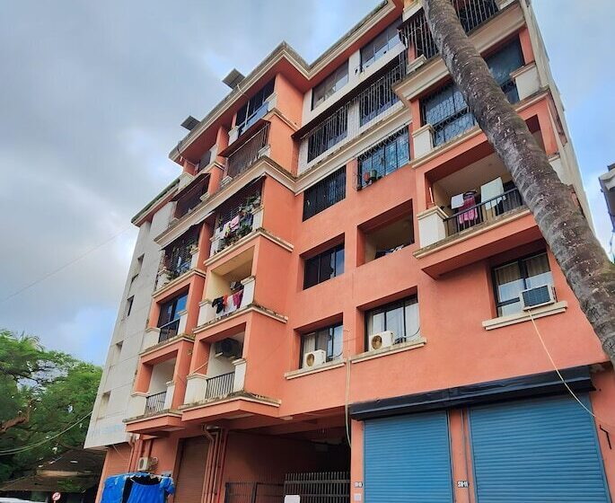 호텔 All Seasons Guest House I Rooms & Dorms