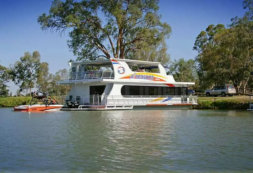 Hotelli All Seasons Houseboats