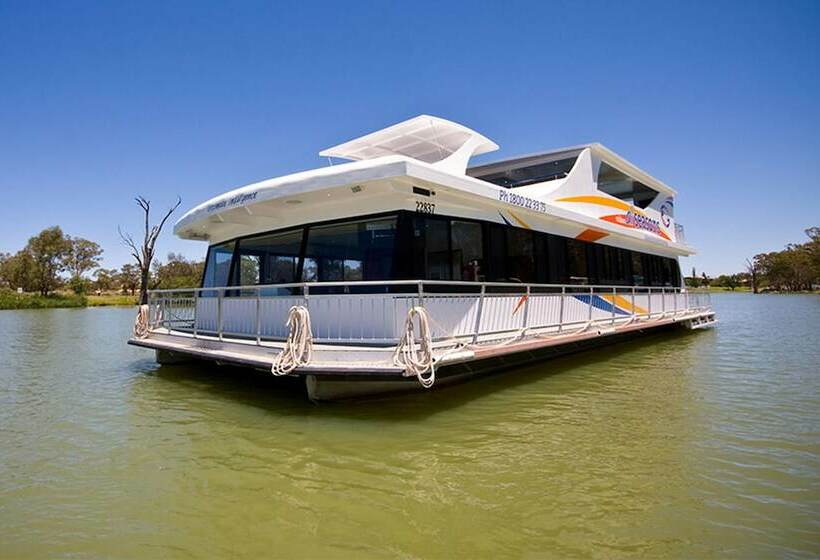 בית מלון כפרי All Seasons Houseboats