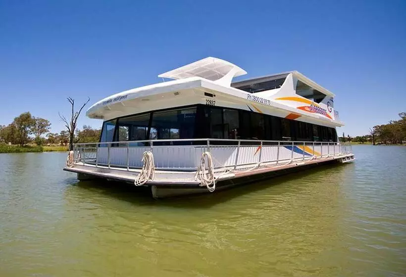 Hotelli All Seasons Houseboats