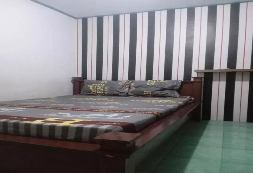 Hotelli Homestay Ana 2