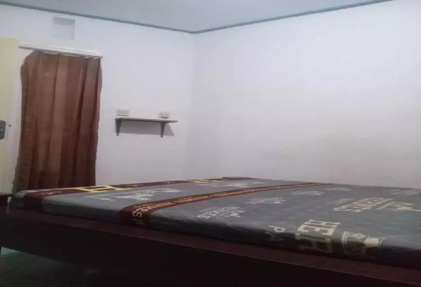 Hotelli Homestay Ana 2