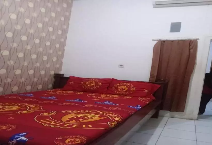 Hotelli Homestay Ana 2