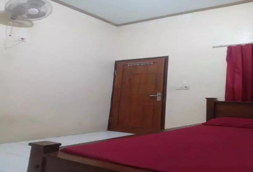 Hotelli Homestay Ana 2