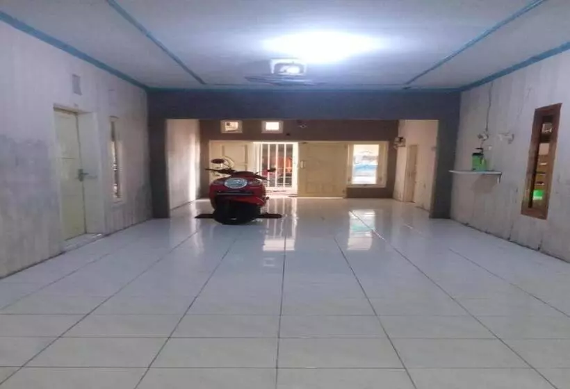 Hotelli Homestay Ana 2