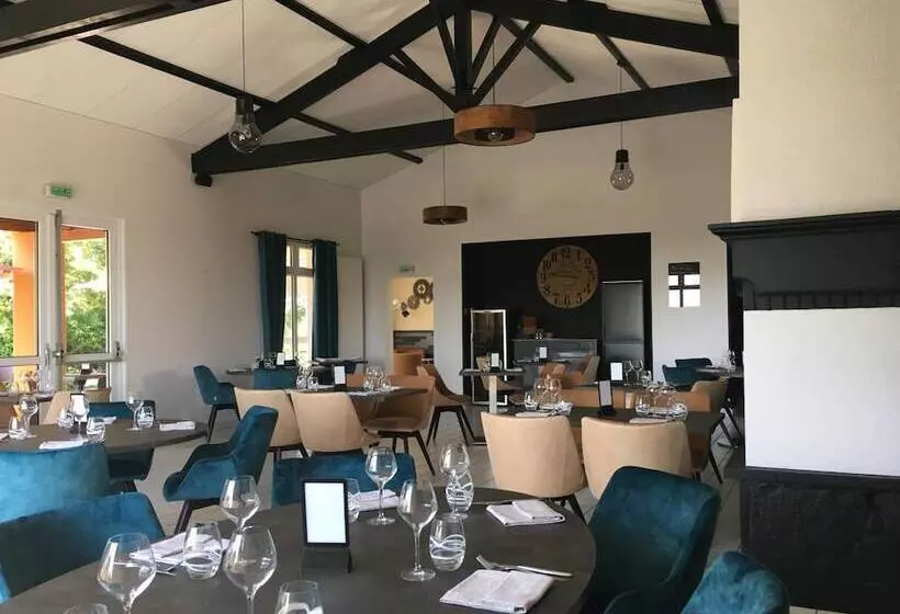 Hotelli Les Trois Marchands