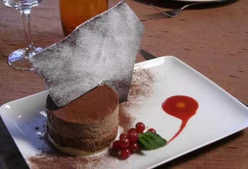 Hotelli Les Trois Marchands