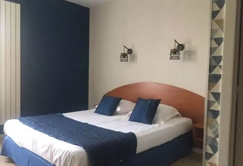 Hotelli Les Trois Marchands