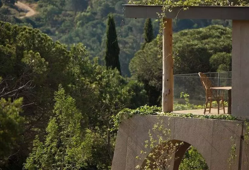 Hotelli Lily Of The Valley