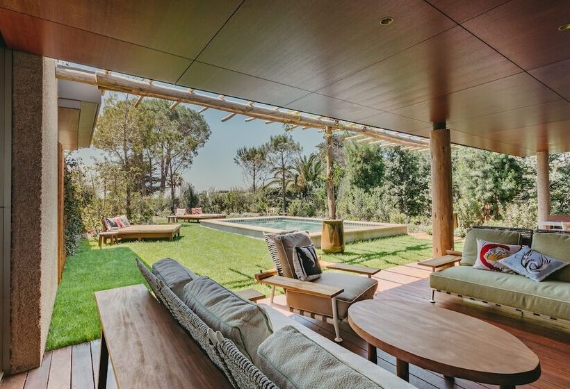 ホテル Lily Of The Valley