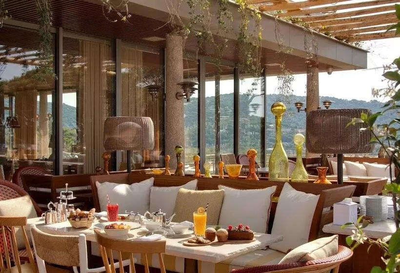 Hotelli Lily Of The Valley