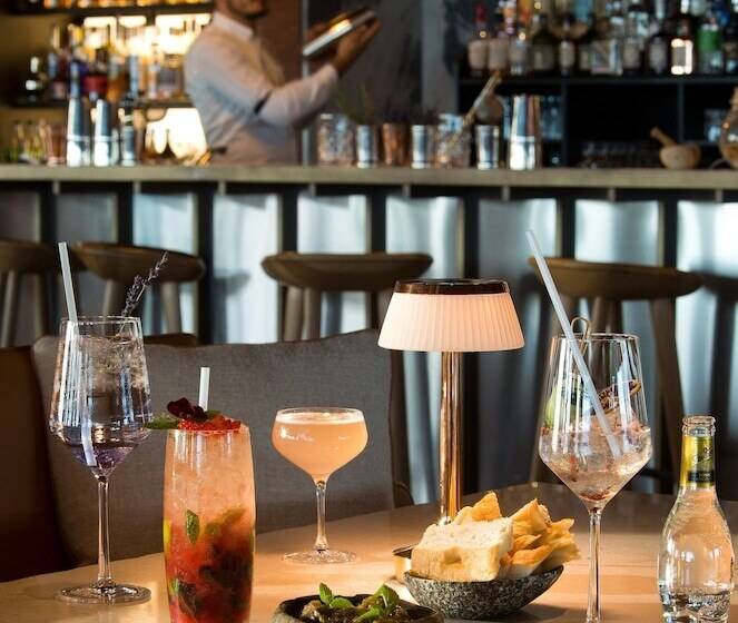 ホテル Lily Of The Valley