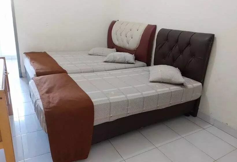 هتل Penginapan Syariah