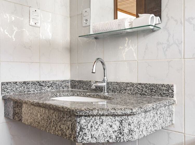 ホテル Pousada Eclipse