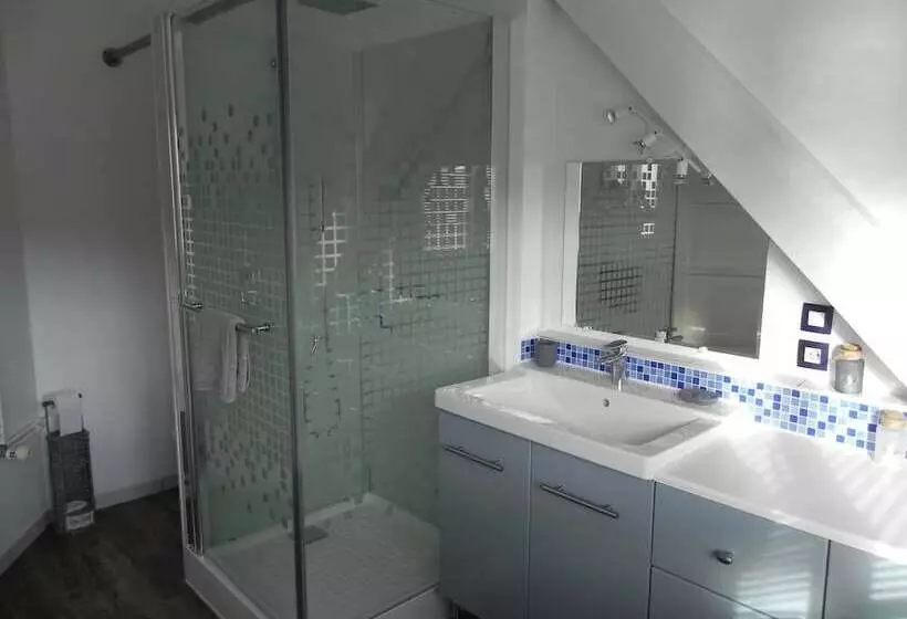 Majatalo Chambres D Hotes  Le Magnolia