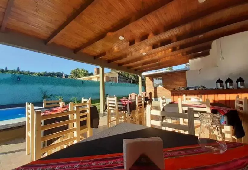 ユースホステル Hosteria Los Abuelos