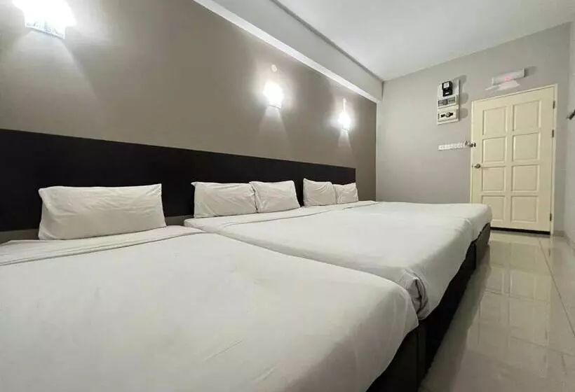 هتل Nice Stay Three Six Five Services