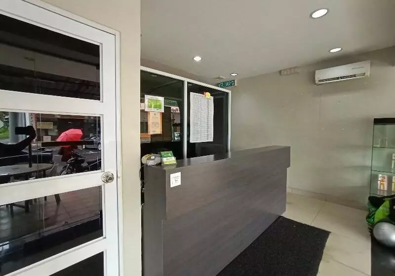 هتل Nice Stay Three Six Five Services