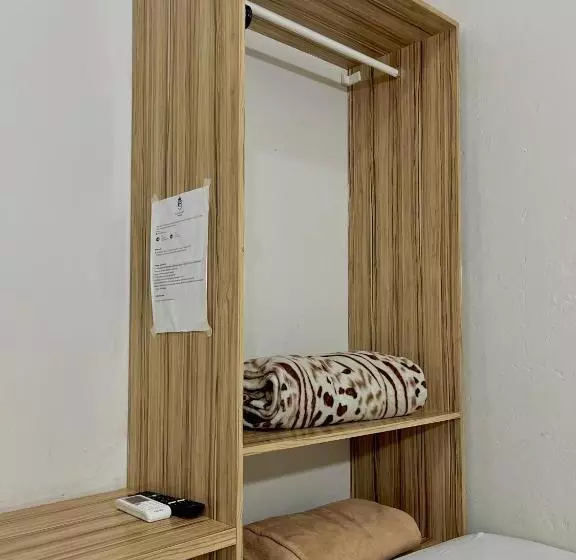 ペンション Kitnet Realeza