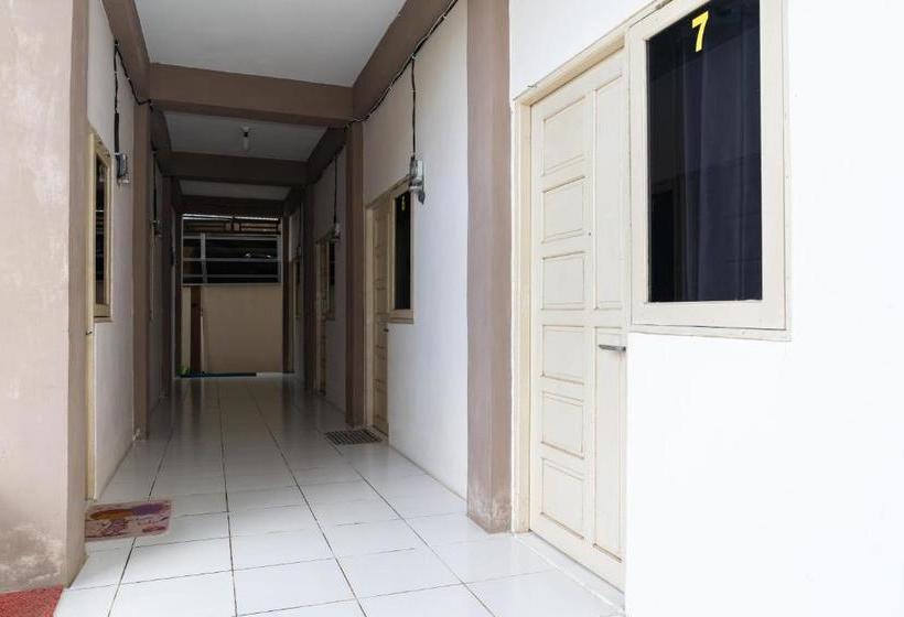 膳宿费 Koolkost Female Syariah Near Uniska Banjarbaru