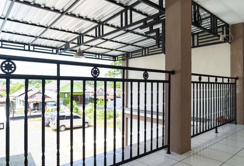 膳宿费 Koolkost Female Syariah Near Uniska Banjarbaru