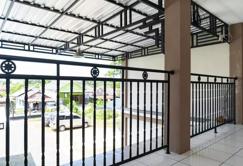 ペンション Koolkost Female Syariah Near Uniska Banjarbaru