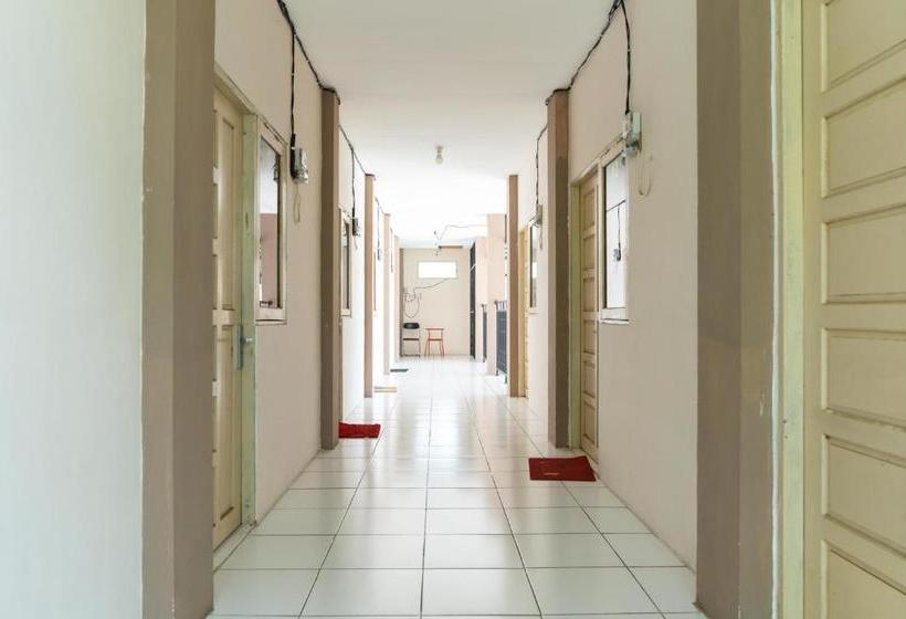 膳宿费 Koolkost Female Syariah Near Uniska Banjarbaru