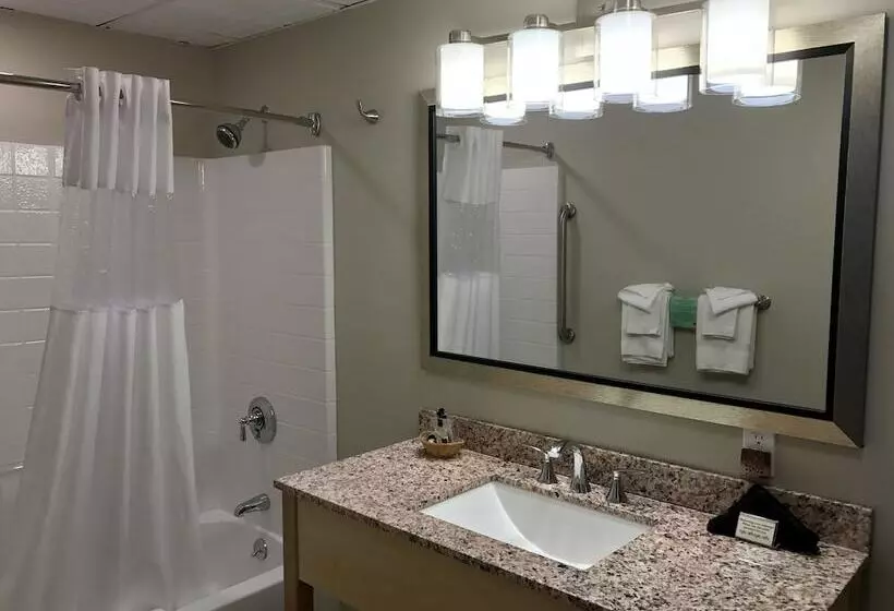 Bar Harbor Villager Motel   Downtown