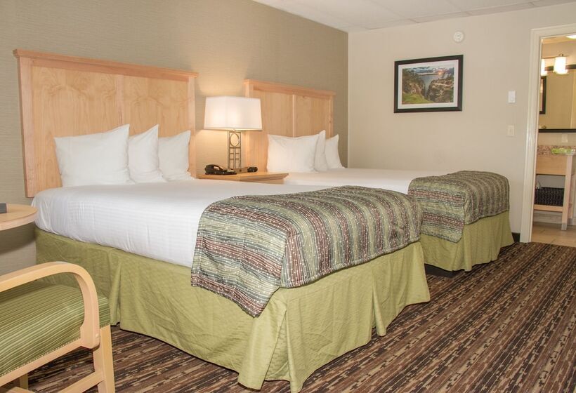 Bar Harbor Villager Motel   Downtown