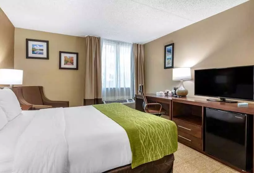 호텔 Comfort Inn Edison  New Brunswick