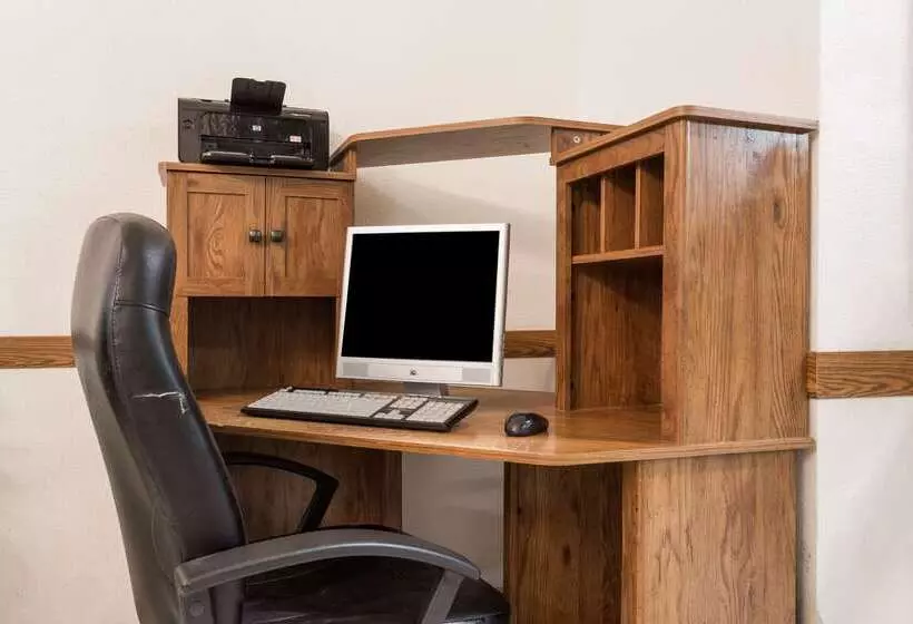 酒店 Days Inn By Wyndham Evanston Wy