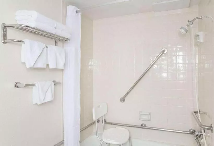 酒店 Days Inn By Wyndham Evanston Wy