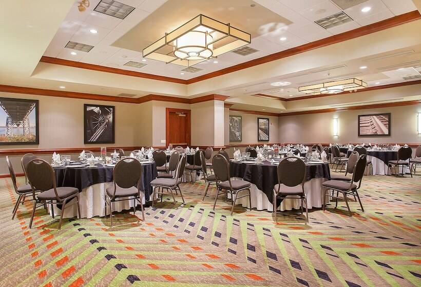 Szálloda Holiday Inn University Plaza Bowling Green, An Ihg