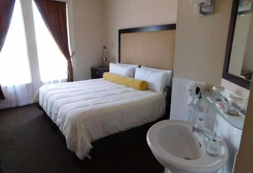 Отель Washington Inn