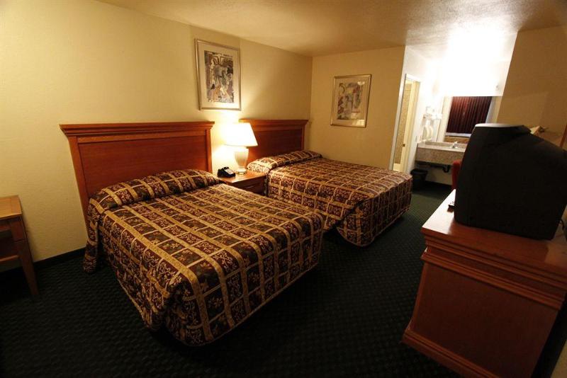 Otel Welcome Inn Corona